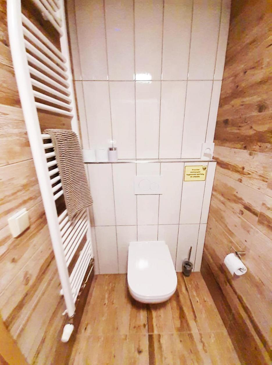 Horska Chata Na Spici เบเนซโก ภายนอก รูปภาพ